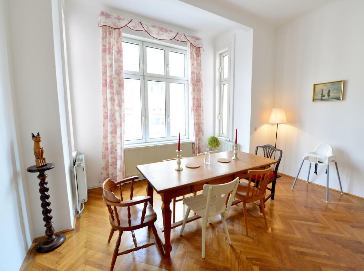 Classy Apartment, 10 Min To The Centre Vienna Luaran gambar