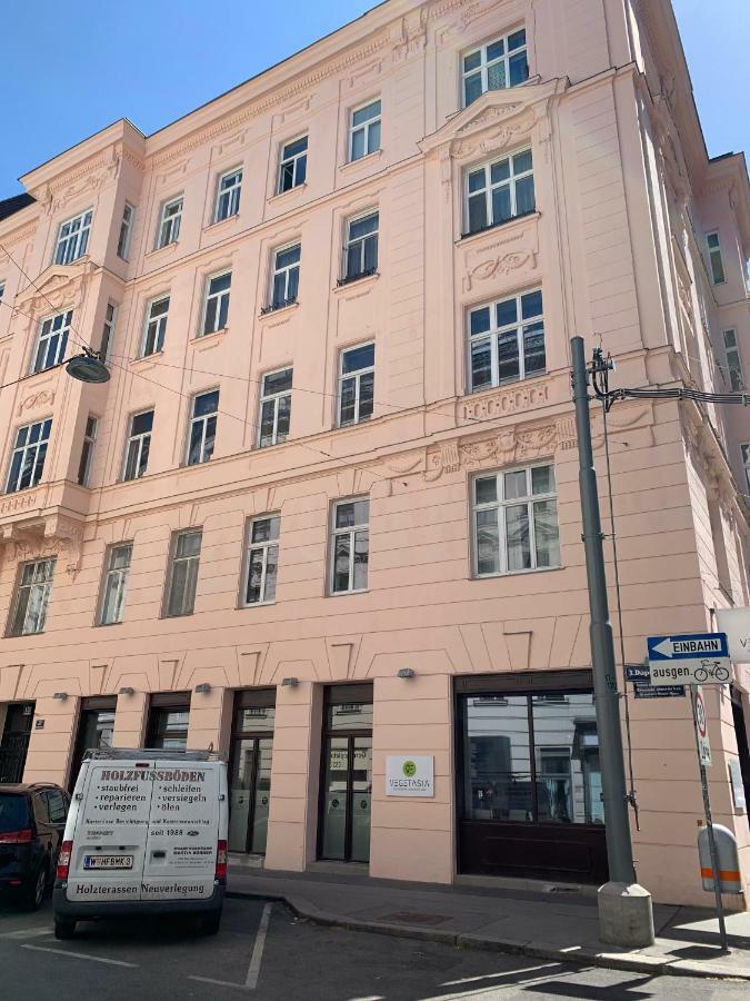 Classy Apartment, 10 Min To The Centre Vienna Luaran gambar